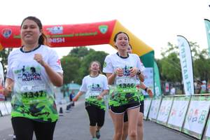 BIB: 
                            <button type="button" onclick="openModal(3656793)" class="btn btn-primary btn-sm float-right btn-popup" data-toggle="modal" data-target=".modal-high-quality">
                        <i class="fas fa-shopping-cart"></i> Add to Cart
                    </button>
                                            <button type="button" onclick="isThisMe(3656793, true)" class="btn btn-success btn-sm float-right btn-popup btn-isme hidden" data-toggle="tooltip" data-placement="bottom" title="นี่คือรูปของคุณใช่ไหม คลิกที่นี่เพื่อเอาเข้าอัลบั้ม">
                        <i class="fas fa-plus"></i> Add to album
                    </button>
                    <button type="button" onclick="isThisMe(3656793, false)" class="btn btn-warning btn-sm float-right btn-popup btn-isnotme hidden">
                        <i class="fas fa-ban"></i> Remove from album
                    </button>